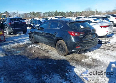2018 Mazda Mazda3 Touring z USA, uszkodzony, nr VIN 3MZBN1L30JM255720